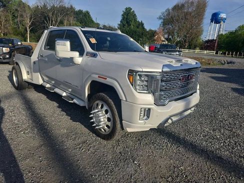 Used 2023 GMC Sierra 3500 Denali w/ Denali Ultimate Package image 1