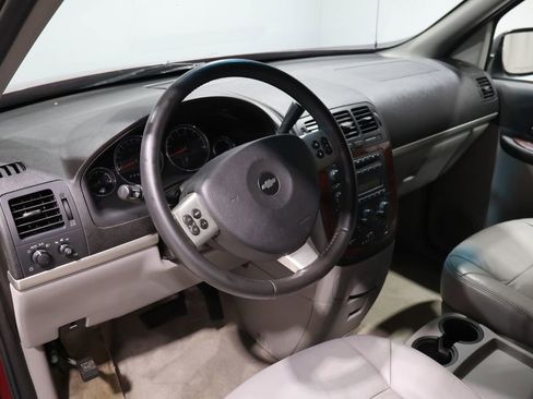Used 2005 Chevrolet Uplander LT w/ Premium Seating Package image 14