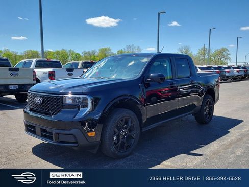 New 2026 Ford Maverick Lariat w/ Black Appearance Package AWD/4WD image 3