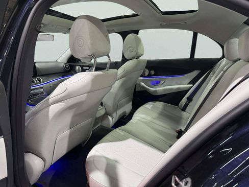 Used 2022 Mercedes-Benz E 350 4MATIC Sedan image 28