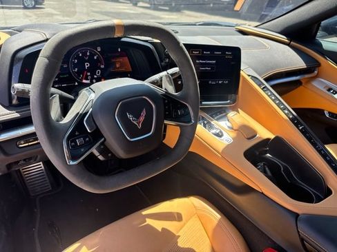 Used 2021 Chevrolet Corvette Stingray Preferred Conv w/ Z51 Performance Package RWD image 10