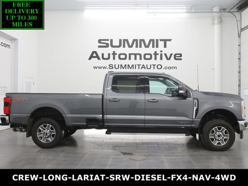 Used 2023 Ford F350 Lariat image 1