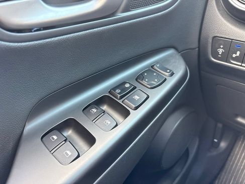 Used 2021 Hyundai Kona Ultimate FWD image 25