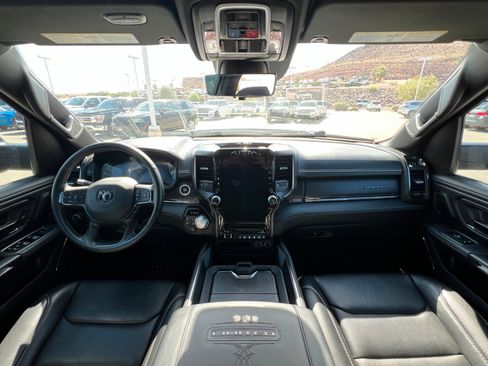 Used 2024 RAM 1500 Limited AWD/4WD image 9