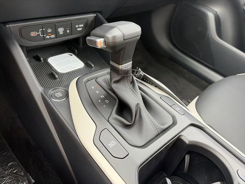 New 2026 Kia K4 GT-Line FWD image 27