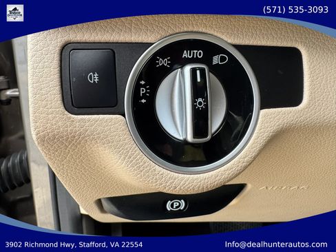 Used 2014 Mercedes-Benz GLK 350 2WD image 17