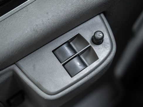 Used 2024 GMC Savana 2500 w/ Driver Convenience Package image 40