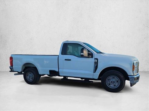 Used 2025 Ford F250 XL w/ XL Chrome Package RWD image 5