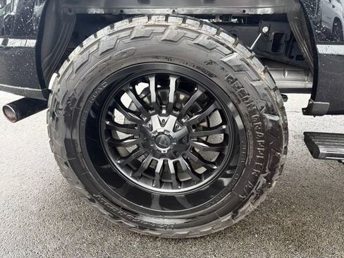 Used 2024 Ford F150 Platinum w/ FX4 Off-Road Package AWD/4WD image 6