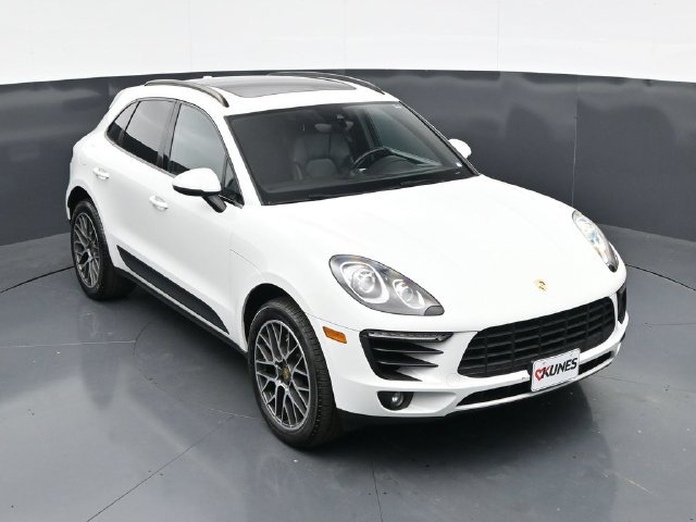Used 2017 Porsche Macan S AWD/4WD image 40