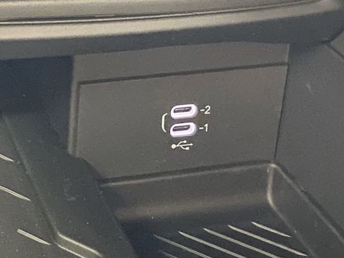 New 2026 Chrysler Pacifica Limited w/ S Appearance Package image 24