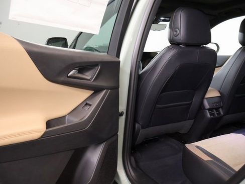 New 2026 Chevrolet Equinox ACTIV w/ Convenience Package III image 27