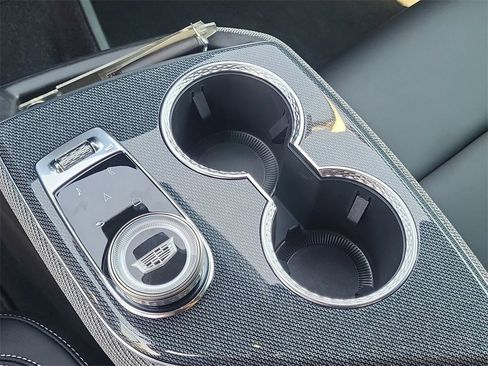 New 2025 Cadillac Optiq Luxury 1 image 20