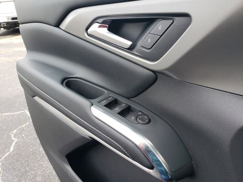 New 2026 Chevrolet Traverse LT w/ Midnight/Sport Edition image 14