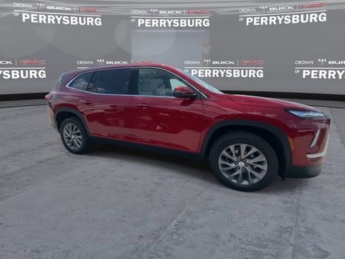 Used 2026 Buick Enclave Preferred w/ Power Package AWD/4WD image 9