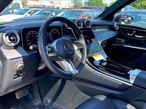 Used 2026 Mercedes-Benz GLC 300 4MATIC image 14