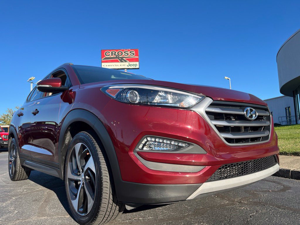 Used 2017 Hyundai Tucson Sport w/ Cargo Package AWD/4WD image 42