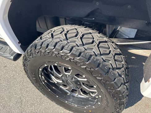 Used 2023 GMC Sierra 1500 Elevation w/ Preferred Package image 65