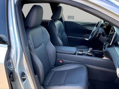 Certified 2025 Lexus RX 350 Premium Plus w/ Convenience Package FWD image 9