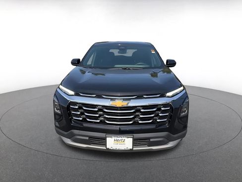 Used 2025 Chevrolet Equinox LT FWD image 4