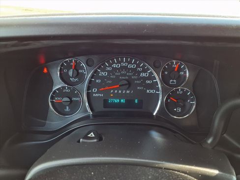 Used 2019 Chevrolet Express 3500 LS image 15