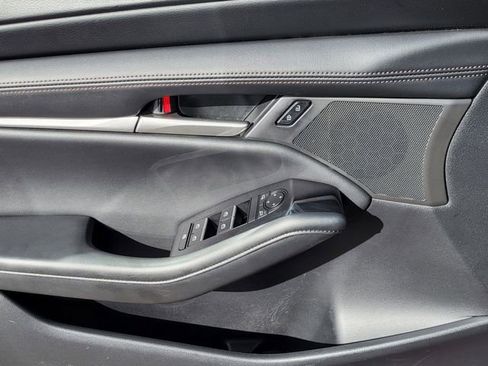 Used 2024 MAZDA MAZDA3 s image 13