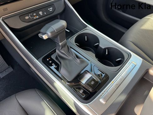 New 2026 Kia Carnival EX image 14