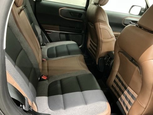 Used 2022 Ford Bronco Sport Outer Banks image 19