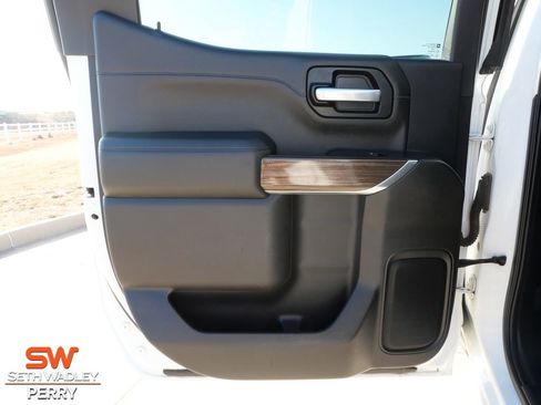 Used 2019 Chevrolet Silverado 1500 RST w/ All-Star Edition image 15