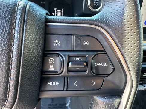 Certified 2026 Toyota 4Runner SR5 AWD/4WD image 36