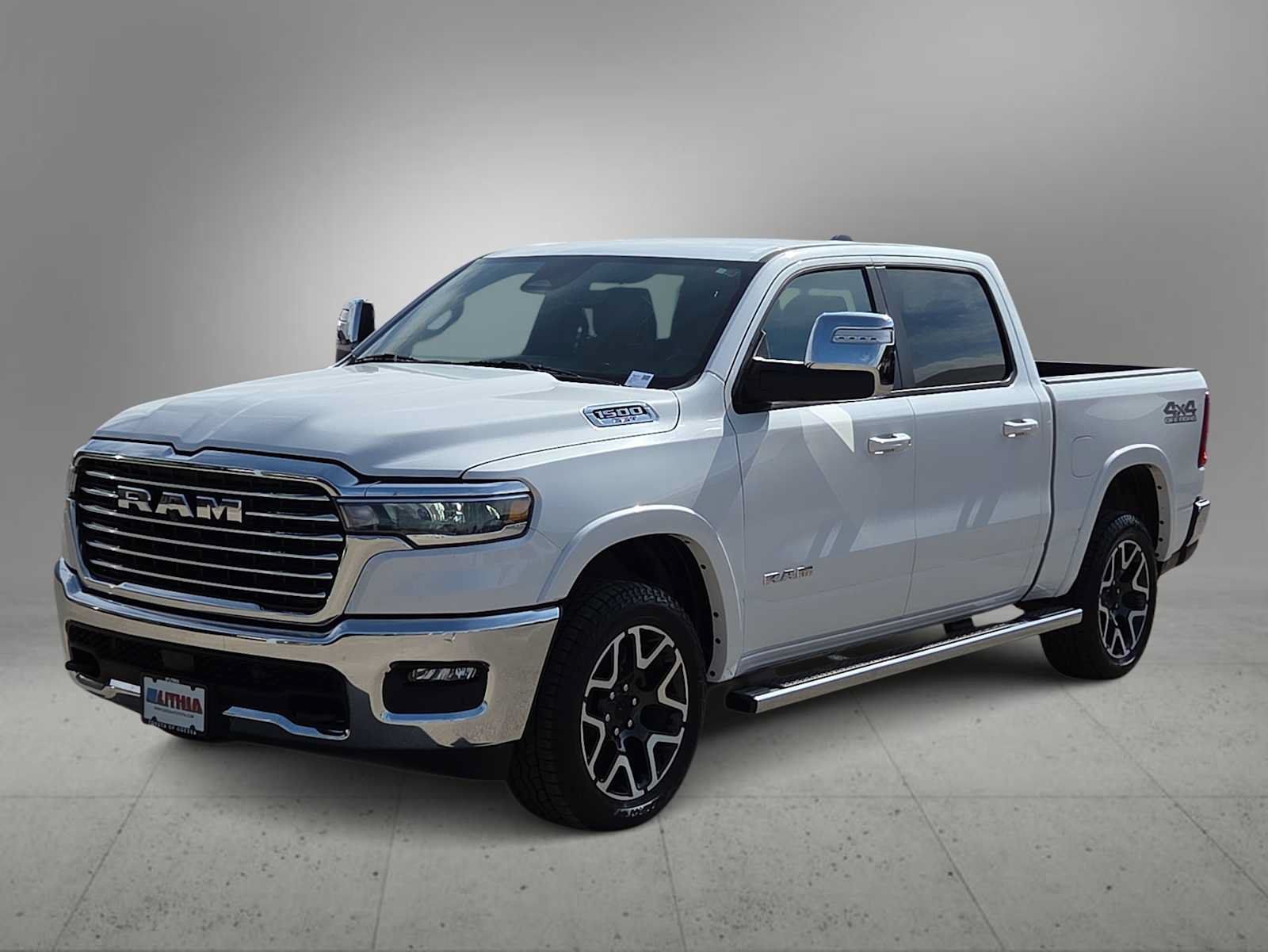 Used 2025 RAM 1500 Laramie w/ Trailer Tow Group AWD/4WD image 4