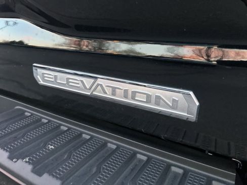 Used 2023 GMC Sierra 1500 Elevation image 7