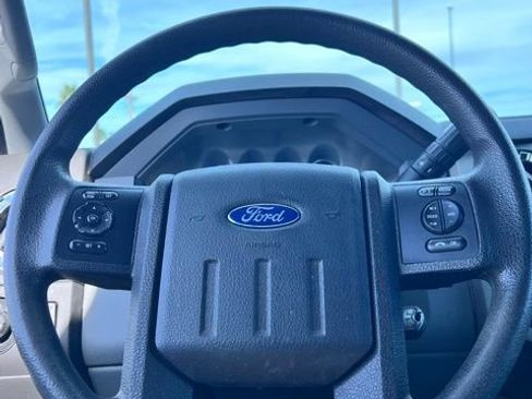 Used 2016 Ford F250 XLT w/ XLT Value Package image 16