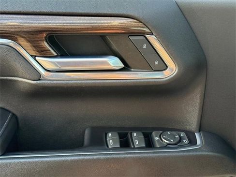 Used 2022 Chevrolet Silverado 1500 LT Trail Boss image 24