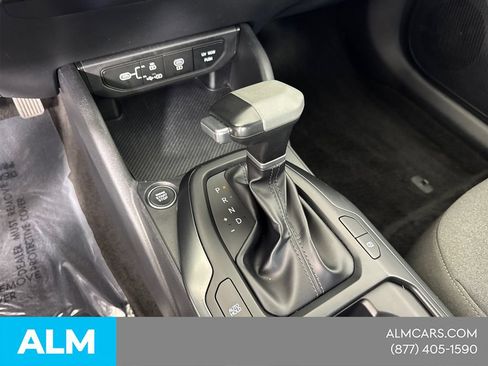Used 2025 Kia K4 FWD image 34
