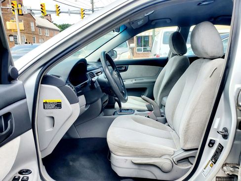 Used 2007 Kia Optima LX FWD image 10