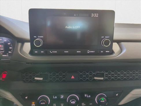 Used 2024 Honda Accord EX image 11