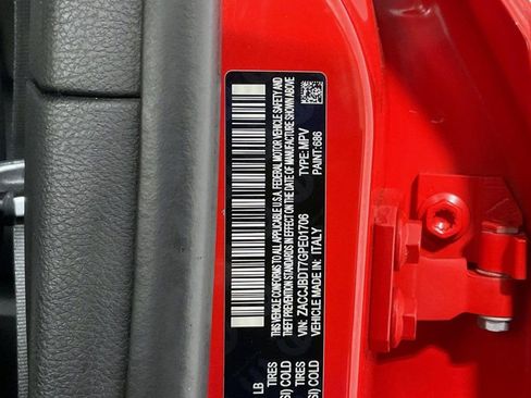 Used 2016 Jeep Renegade Limited image 26