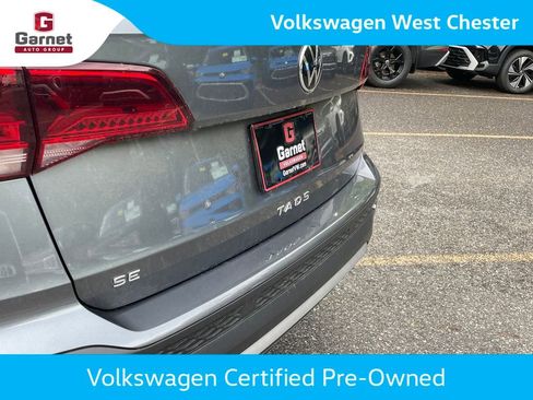 Used 2024 Volkswagen Taos SE FWD image 16
