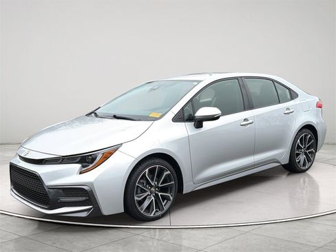 Used 2022 Toyota Corolla SE image 15