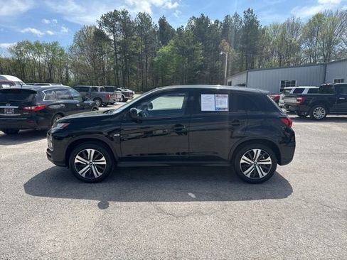 Used 2025 Mitsubishi Outlander Sport AWD image 1