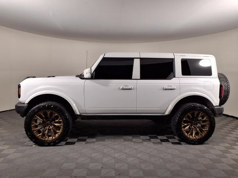 Used 2023 Ford Bronco Outer Banks AWD/4WD image 4