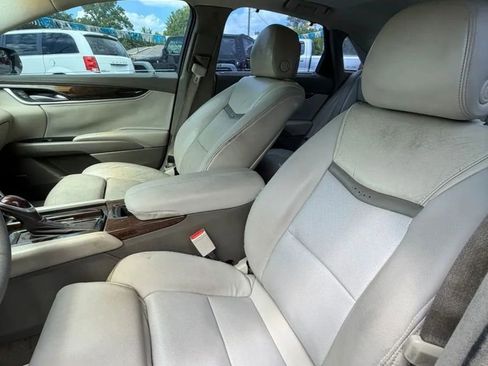 Used 2013 Cadillac XTS Platinum w/ Driver Assist Package FWD image 12