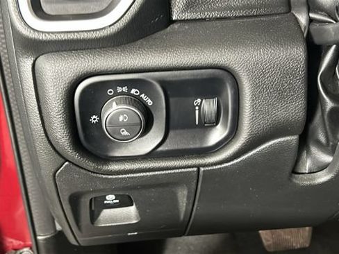 Used 2023 RAM 1500 Big Horn AWD/4WD image 19
