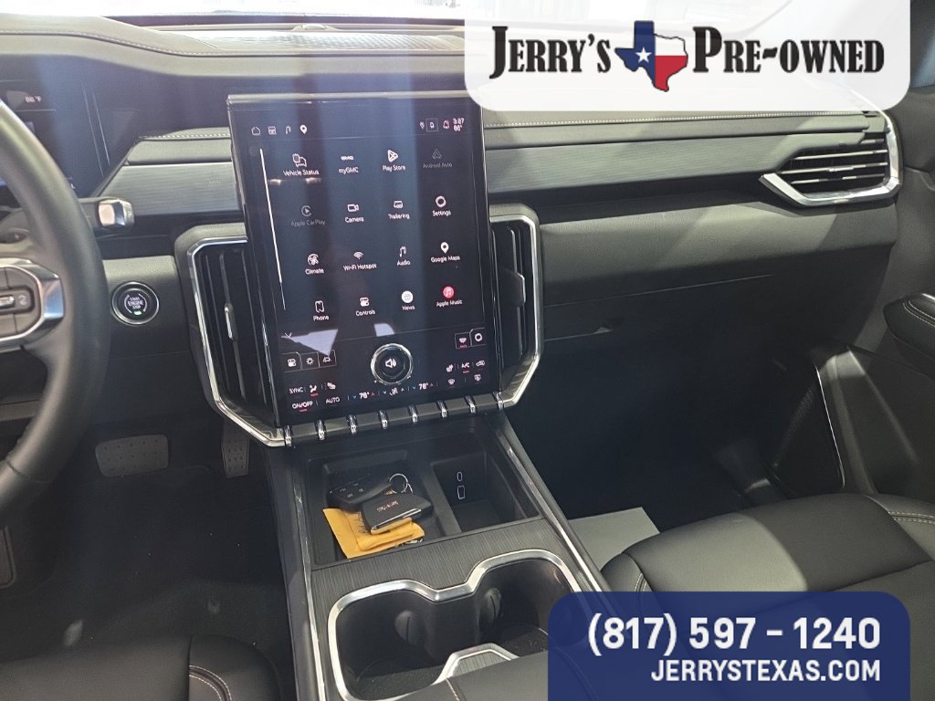 Used 2026 GMC Acadia Elevation w/ Elevation Premium Package FWD image 11