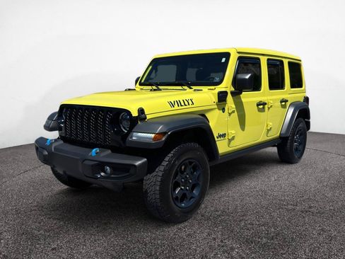 Used 2023 Jeep Wrangler Unlimited w/ Sun & Screen Package AWD/4WD image 2