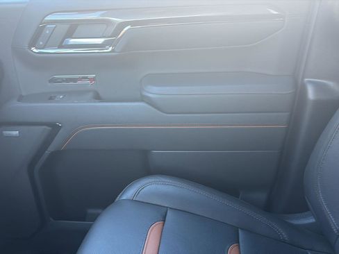 Used 2023 GMC Sierra 1500 AT4 w/ AT4 Premium Package image 26