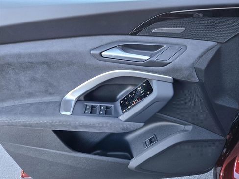 New 2025 Audi SQ5 Premium Plus image 17