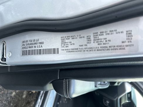 Used 2021 Jeep Grand Cherokee L Limited image 38