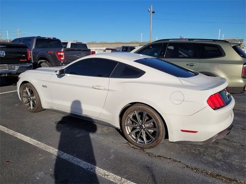 Used 2015 Ford Mustang GT Premium image 6